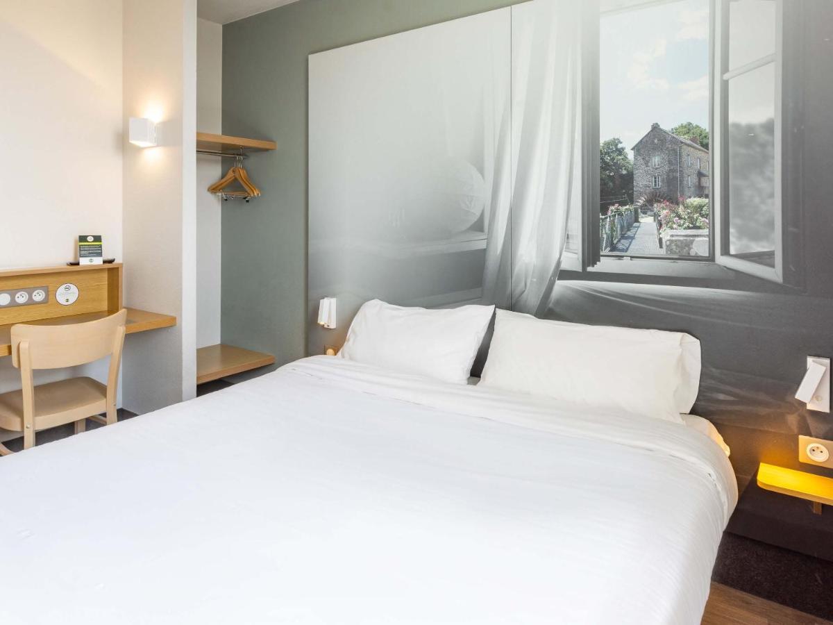 Ouest Villejean Hotel
