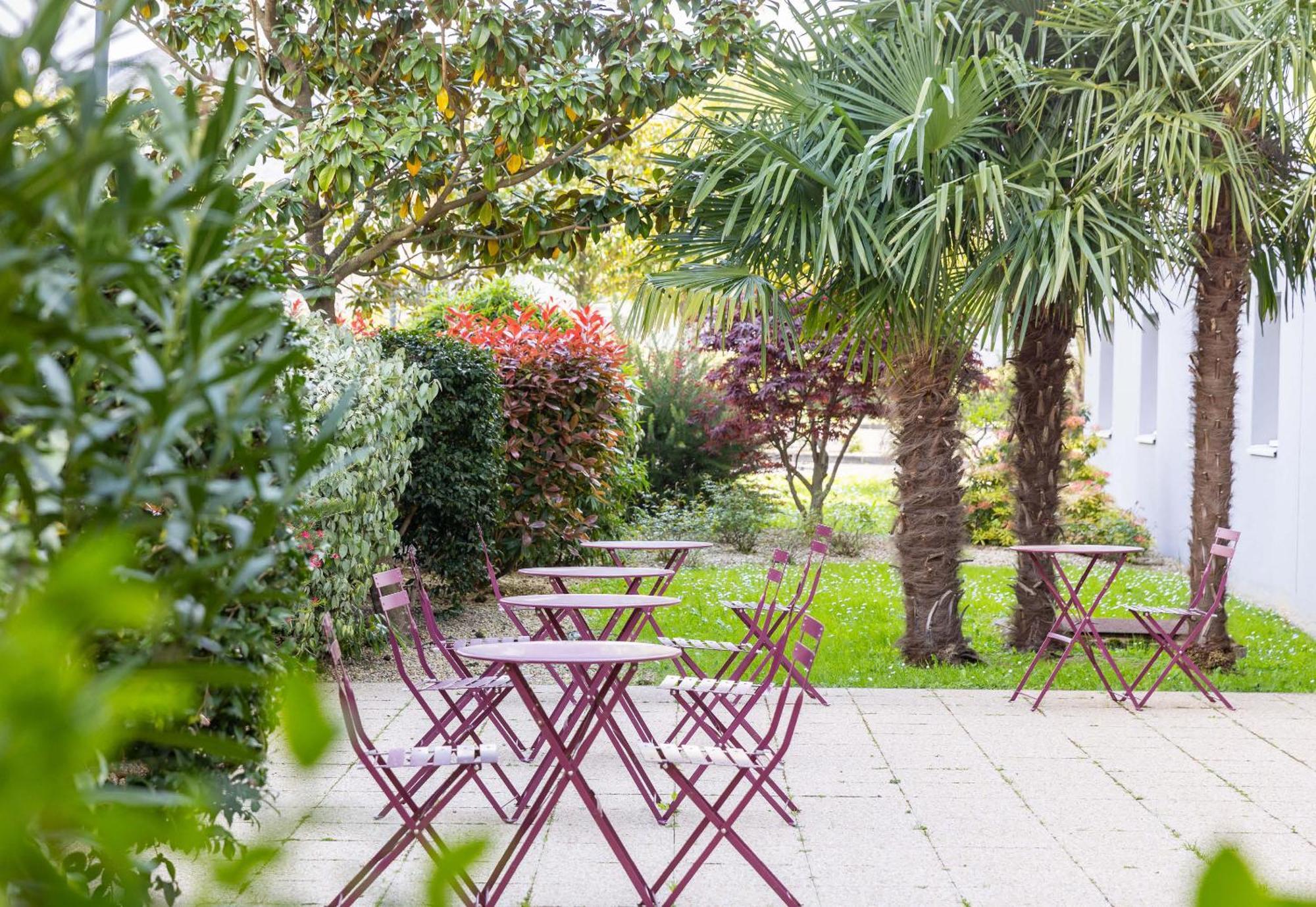 Ouest Villejean Hotel